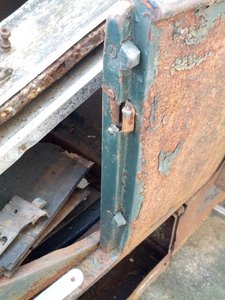 Gâche de porte conducteur