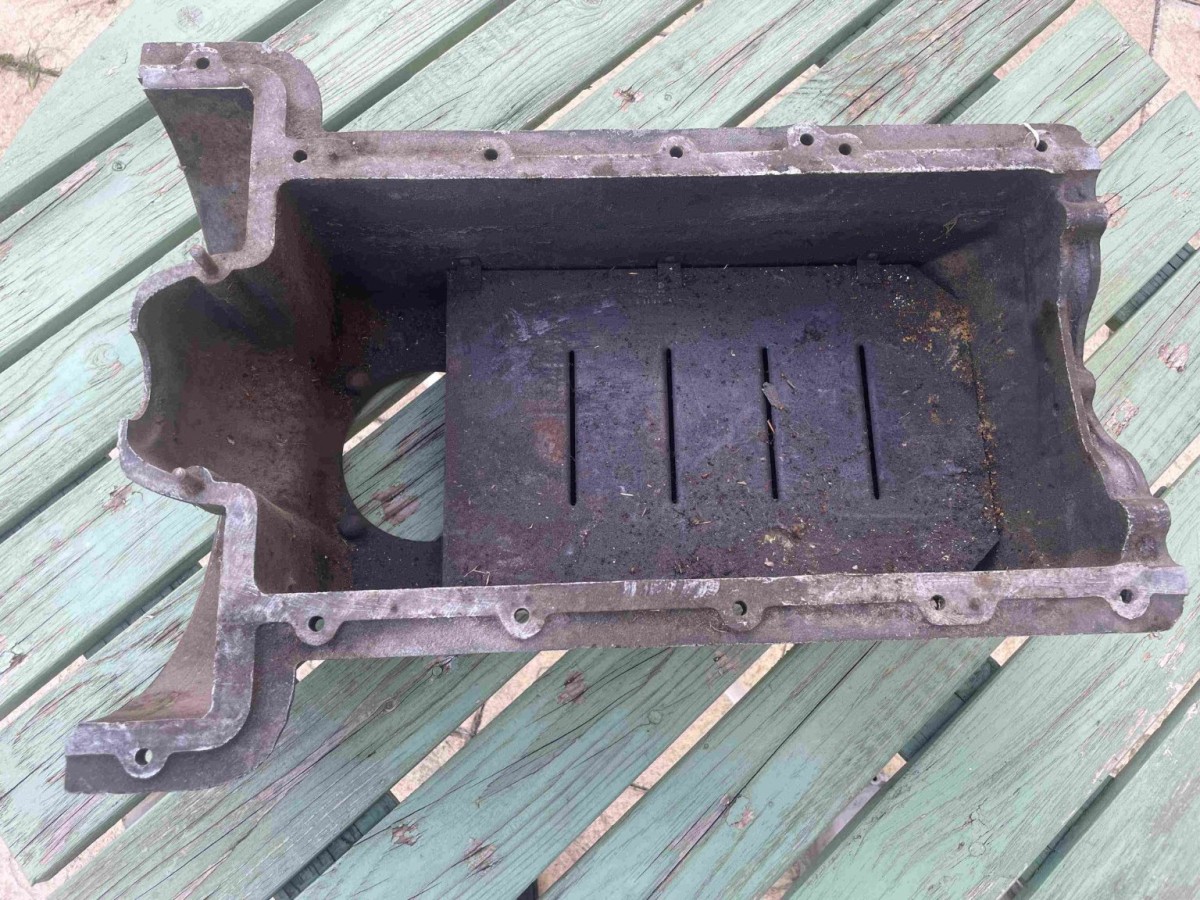 Carter moteur 02.JPG